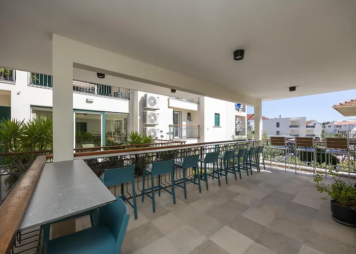 - Teranea Hvar Bed & Breakfast