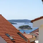 - Teranea Hvar Couette-café 4*