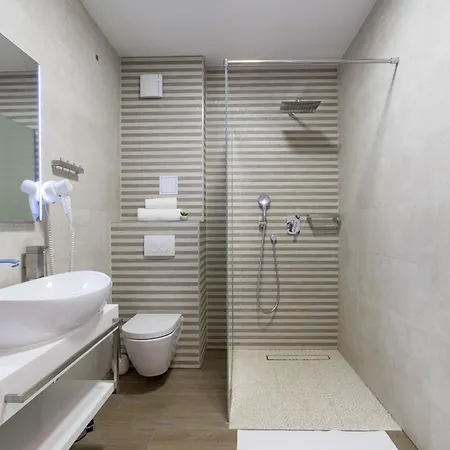 - Teranea Hvar Bed & Breakfast Hvar Town