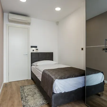 - Teranea Hvar Bed & Breakfast