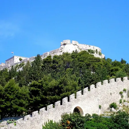 - Teranea Hvar 4* Hvar Town