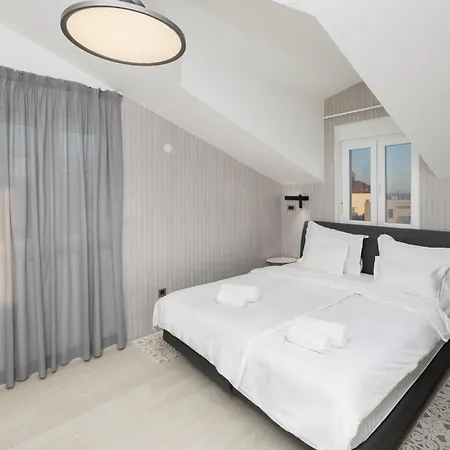 - Teranea Hvar Bed & Breakfast