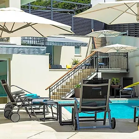 - Teranea Hvar Panzió 4*