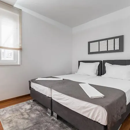 - Teranea Hvar 4* Hvar Town