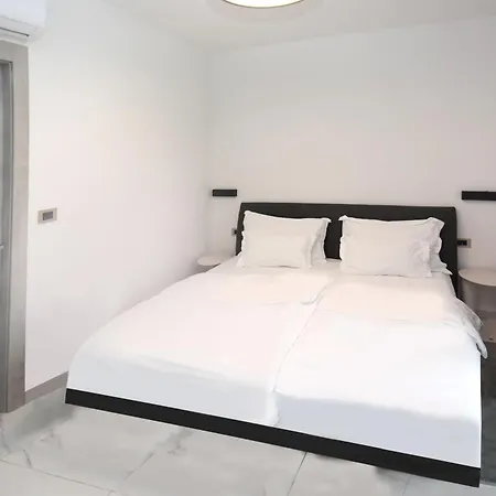 - Teranea Hvar 4*