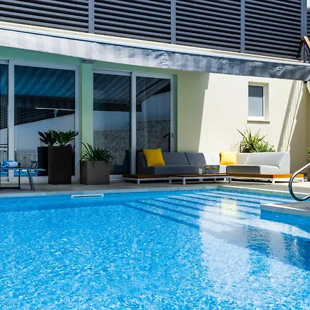 - Teranea Hvar Szálloda 4*