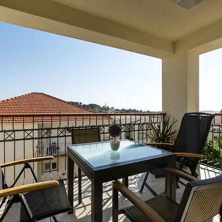 - Teranea Hvar Szálloda 4*