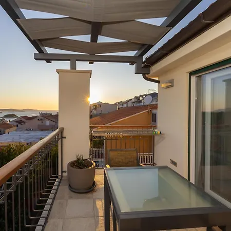 - Teranea Hvar 4* Hvar Town