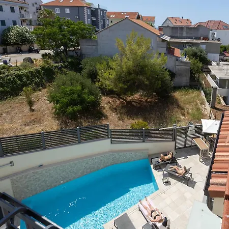 - Teranea Hvar 4* هفار